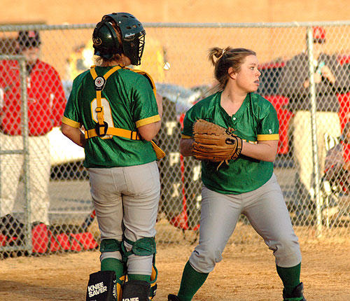 Ladycats rally in seventh inning to top Southern Nash