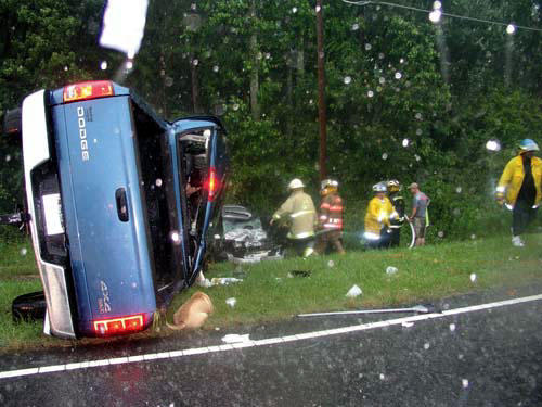 <FONT SIZE=4>Life taken in car crash</FONT>